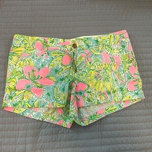 Lilly Pulitzer Walsh Short 🌸size 12
